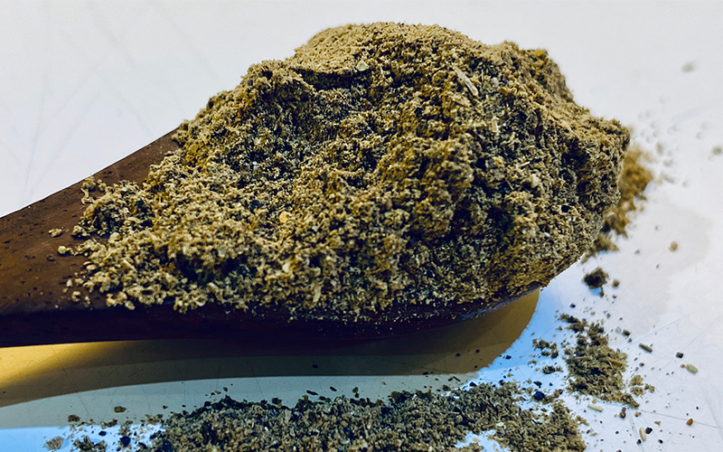 Bột bồ kết nướng bỏ hạt trị gàu ngứa, ngăn rụng tóc tại Thực Thảo