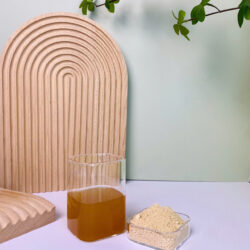 Bột mật ong nguyên chất thích hợp sử dụng cho thực phẩm làm bánh kẹo hoặc làm thức uống